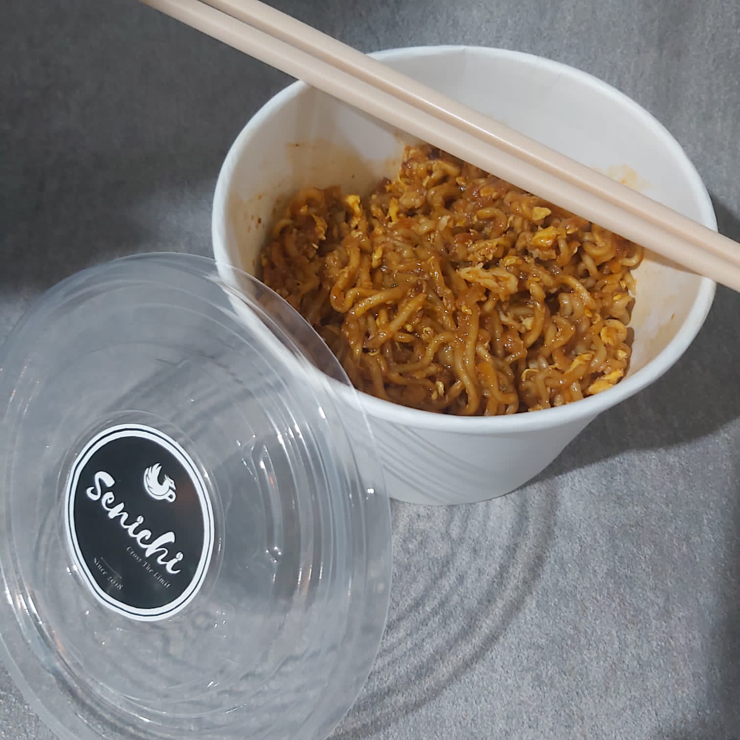 MIE G/R GORENG MERAH PUTIH